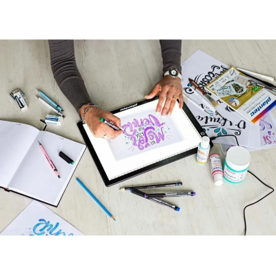 TABLETA LED PLANTEC A3 CON MORRAL                                                                   